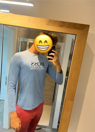 T-shirt Manches Longues BOSS Hugo Boss, merk: Hugo Boss, staat: Heel goed, maat: M, € 40,00, € 42,70 inclusief Kopersbescherming