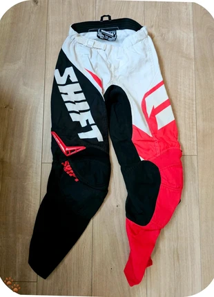 Pantalon de motocross vtt shift blanc rouge noir taille 36/38, brand: SHIFT, condition: Very good, size: S, €47.90, €51.00 includes Buyer Protection Pro