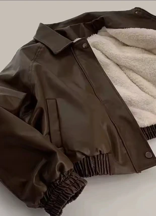 Veste courte en cuir PU doublée polaire femme Y2K, chaude, oversize, streetwear coréen hiver, marque: y2k, état: Neuf sans étiquette, taille: M / 38 / 10, 68,99 €, 73,14 € Protection acheteurs incluse