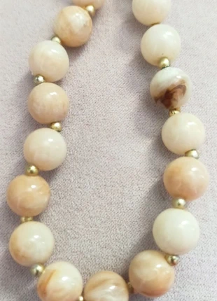 Collier vintage perles crème nacrées – Élégance rétro dorée, brand: Vintage, condition: Satisfactory, €12.00, €13.30 includes Buyer Protection Pro