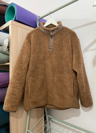 Forro polar uniqlo x white mountaineering, marca: Uniqlo, estado: Muy bueno, tamaño: L, 45,00 €, 47,95 € Protección al comprador incluida