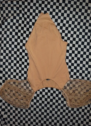 Cute body, merk: Primark, staat: Heel goed, maat: M / 38 / 10, € 1,00, € 1,75 inclusief Kopersbescherming