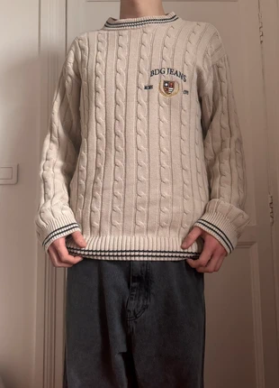 Pull en maille torsadée vintage style universitaire Taille M, brand: Urban Outfitters, condition: Very good, size: M, €30.00, €32.20 includes Buyer Protection