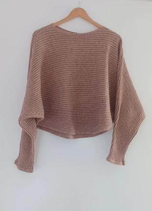 Pull marron manches chauve-souris, merk: Italian Style, staat: Nieuw zonder prijskaartje, maat: S / 36 / 8, € 6,00, € 7,00 inclusief Kopersbescherming