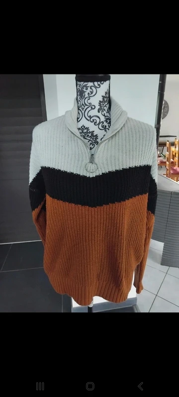 Pull vendu à l unité ou en lot - photo numéro 18