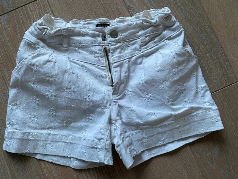 Short fille enfant