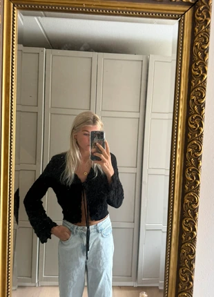 Zwarte top lange mouwen, merk: Minre, staat: Nieuw zonder prijskaartje, maat: Universele maat, € 15,00, € 16,45 inclusief Kopersbescherming