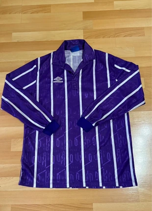 Umbro Vintage Football Jersey 90’s, marque: Umbro, état: Bon état, taille: XL, 35,00 €, 37,45 € Protection acheteurs incluse