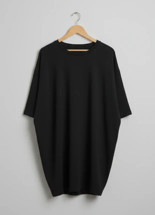 COS – Minimalistic & Unique, Premium Black Back‑Zip Mini Dress – XS 🦋 👠, marca: COS, estado: Muito bom, tamanho: XS / 34 / 6, €34.99, €37.44 inclui Proteção do Comprador Pro