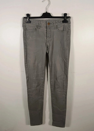 C6 jeans gris Mango 36, marca: Mango, estado: Muito bom, tamanho: S / 36 / 8, €5.00, €5.95 inclui Proteção do Comprador