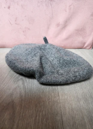 Béret gris, marque: COQUETTE, état: Très bon état, taille: M, 5,00 €, 5,95 € Protection acheteurs incluse