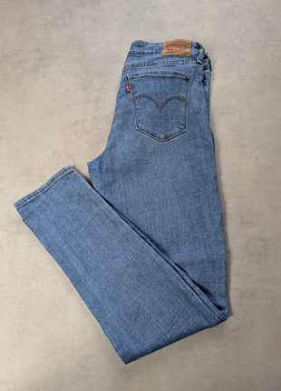 Jean Levi's 711 skinny FR38 / L26JL2015, marke: Levi's, zustand: Sehr gut, größe: M / 38 / 10, 19,90 €, 21,60 € beinhaltet Vinted-Käuferschutz Pro