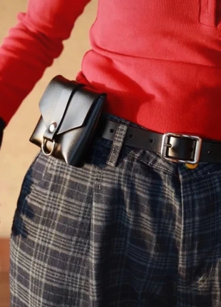 ceinture femme noire avec petit sac (black woman belt with tiny bag), brand: Yokuku, condizioni: Nuovo con cartellino, taglia: Regolabile, €23.00, €24.85 include la Protezione acquisti