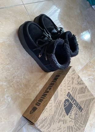 stivaletti in camoscio marca americanino donna con suola alta Platform con pelo e lacci nuovi, marke: Americanino, zustand: Neu, größe: 39, 25,00 €, 26,95 € inklusive Vinted-Käuferschutz