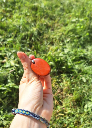 Pendentif Jaspe rouge, marque: Pierre, état: Neuf sans étiquette, 5,00 €, 5,95 € Protection acheteurs incluse