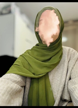 Voile bonnet intégré croisé kaki, condition: Very good, €5.00, €5.95 includes Buyer Protection