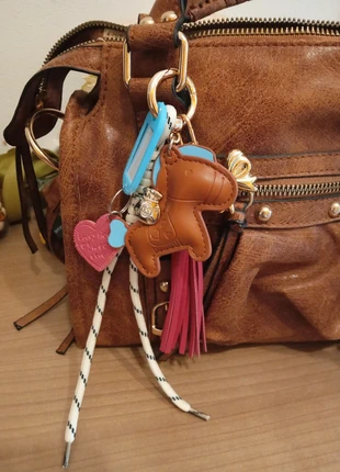 Charm per borsa completo con cavallino, merk: Charm, staat: Nieuw met prijskaartje, € 15,00, € 16,45 inclusief Kopersbescherming