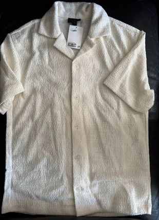 Chemise maille gaufrée beige – coupe relax, merk: H&M, staat: Nieuw met prijskaartje, maat: XS, € 15,00, € 16,45 inclusief Kopersbescherming