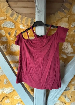 Haut fille bordeaux, merk: Shein, staat: Heel goed, maat: XS, € 3,00, € 3,85 inclusief Kopersbescherming