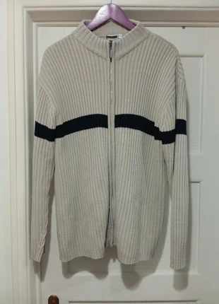 Casaco de malha creme com risca preta da Angelo Litrico, marque: Angelo Litrico, état: Très bon état, taille: XL, 3,00 €, 3,85 € Protection acheteurs incluse