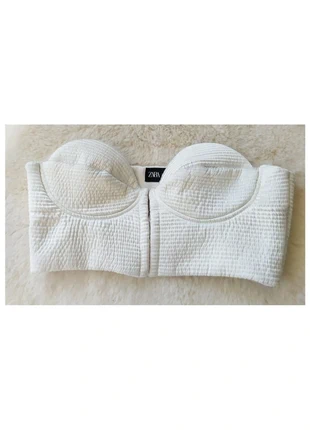 Top bustier blanc Zara satiné gaufré taille S sexy fermeture agrafes tendance lingerie soirée, brand: Zara, condition: Very good, size: S / 36 / 8, €8.00, €9.10 includes Buyer Protection
