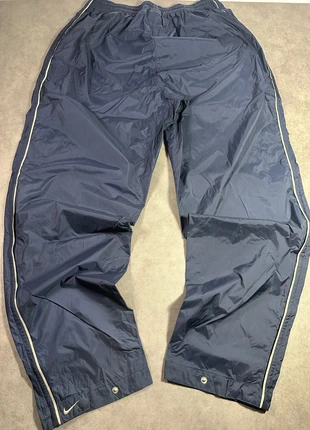 Trackpant jogging survêtement vintage Nike bleu taille L rétro sport streetwear années 90, marque: Nike, état: Très bon état, taille: L, 20,00 €, 21,70 € Protection acheteurs incluse