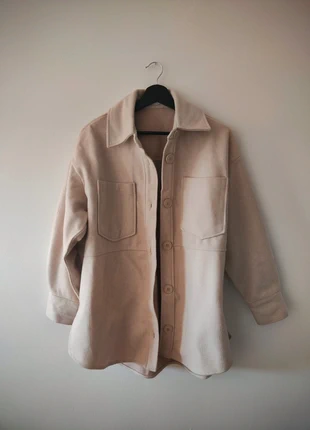 Veste chore coat, marque: Reserved, état: Très bon état, taille: M / 38 / 10, 10,00 €, 11,20 € Protection acheteurs incluse