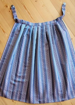 Vintage Dirndlschürze mit Schließe, brand: Vintage Love, condizioni: Ottime, taglia: M / IT 42 / EU 38, €15.00, €16.45 include la Protezione acquisti