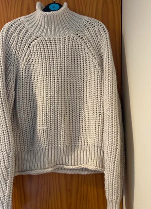 Cream & White Knitted Jumper, brand: H&M, condition: Very good, size: M / 38 / 10, €6.00, €7.00 includes Buyer Protection