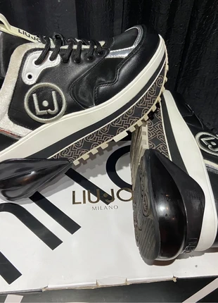 Sapatilhas Liu Jo 36 piel plataforma, marque: Liu Jo, état: Très bon état, taille: 36, 40,00 €, 42,70 € Protection acheteurs incluse