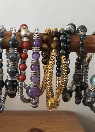 Lot de bracelets et boucles d’oreilles en véritables perles et pierres semi précieuses, état: Neuf sans étiquette, 15,00 €, 16,45 € Protection acheteurs incluse