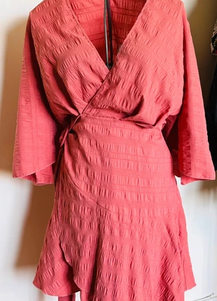 Robe rose corail portefeuille, staat: Heel goed, maat: XXL / 44 / 16, € 8,00, € 9,10 inclusief Kopersbescherming