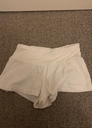 linnen strand broekje shein, marque: Shein, état: Très bon état, taille: S / 36 / 8, 3,00 €, 3,85 € Protection acheteurs incluse