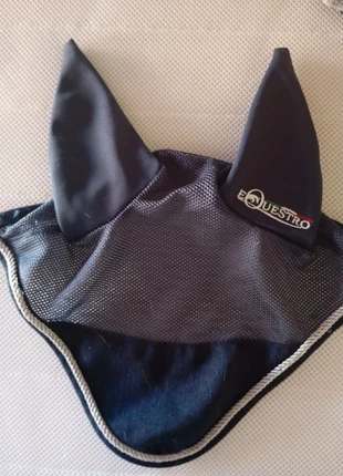 Cuffia Equestro, merk: Equestro, staat: Goed, € 10,00, € 11,20 inclusief Kopersbescherming