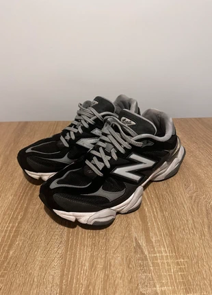 New Balance 9060 Zapatillas color negro y gris - Talla 44.5, marca: New Balance, estado: Novo sem etiquetas, tamanho: 45, €78.00, €82.60 inclui Proteção do Comprador