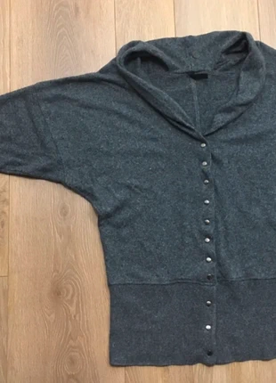 Gilet Nafnaf, merk: Naf Naf, staat: Heel goed, maat: S / 36 / 8, € 8,00, € 9,10 inclusief Kopersbescherming