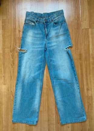 Jean droit Diesel vintage XS S Déchiré sur les côtés, brand: Diesel, condition: Very good, size: XS / 34 / 6, €15.00, €16.45 includes Buyer Protection