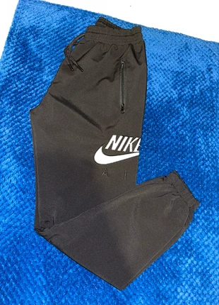 Jogging Nike, brand: Nike, condition: Very good, size: S, €10.00, €11.20 includes Buyer Protection