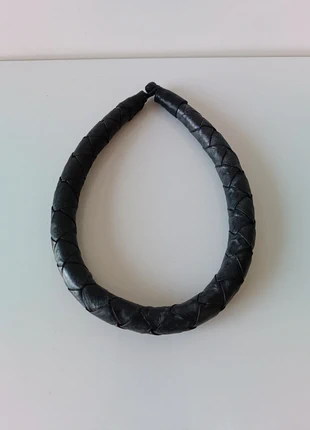 Girocollo uomo donna cuoio, staat: Heel goed, € 15,00, € 16,45 inclusief Kopersbescherming