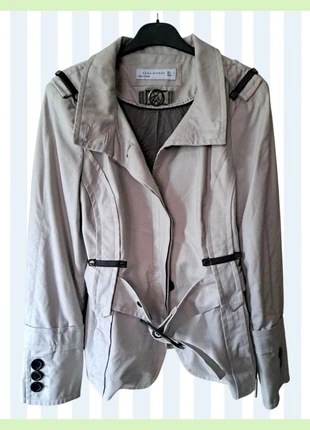 Trench corto vintage Zara bianco sporco/grigio | L (IT 44 / EU 40), marque: Zara, état: Très bon état, taille: L / 40 / 12, 14,99 €, 16,44 € Protection acheteurs incluse