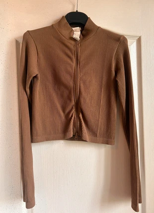 Hoodie Zip-up, marca: Stradivarius, estado: Nuevo sin etiquetas, tamaño: M / 38 / 10, 4,00 €, 4,90 € Protección al comprador incluida