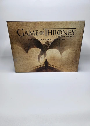 Coffret Édition Limitée – Game of Thrones Saison 5 neuf sous-blister, état: Neuf sans étiquette, 25,00 €, 26,95 € Protection acheteurs incluse