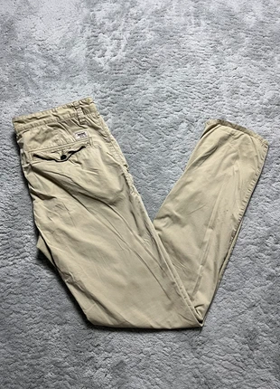 Pantalon coupe droite Timberland couleur beige Taille32, merk: Timberland, staat: Heel goed, maat: XS, € 10,00, € 11,20 inclusief Kopersbescherming