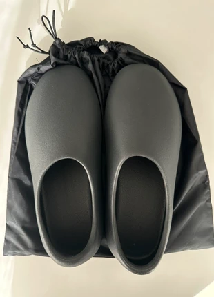 YZY SL-01, marke: YZY, zustand: Neu, mit Etikett, größe: 44, 69,00 €, 73,15 € inklusive Vinted-Käuferschutz