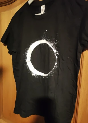 T-shirt Tomb Raider, marque: Square Enix, état: Neuf sans étiquette, 6,00 €, 7,00 € Protection acheteurs incluse