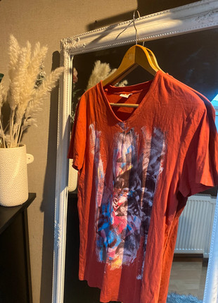 T shirt motif, marque: Boss Orange, état: Très bon état, taille: M, 3,00 €, 3,85 € Protection acheteurs incluse