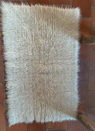 Tapie en pure laine, marke: Fabrication Artisanale, zustand: Sehr gut, 25,00 €, 26,95 € inklusive Vinted-Käuferschutz