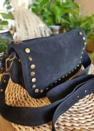 🖤 Sac Bandoulière Noir en Daim avec Détails Dorés – Made in Italy 🇮🇹, brand: The Genuine Leather, condition: Very good, €49.99, €53.19 includes Buyer Protection Pro