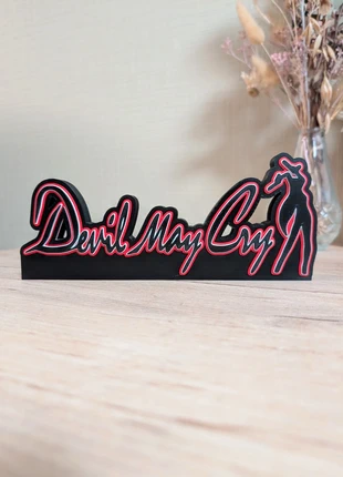 Devil may cry logo décoratif DMC Fanart 22cm Excellent état, brand: Devil May Cry, condition: Very good, €16.00, €17.50 includes Buyer Protection Pro