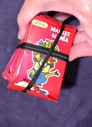 C9 - Pack sobres cartas Minion carrefour, marque: Carrefour, état: Neuf avec étiquette, taille: Taille unique, 4,00 €, 4,90 € Protection acheteurs incluse